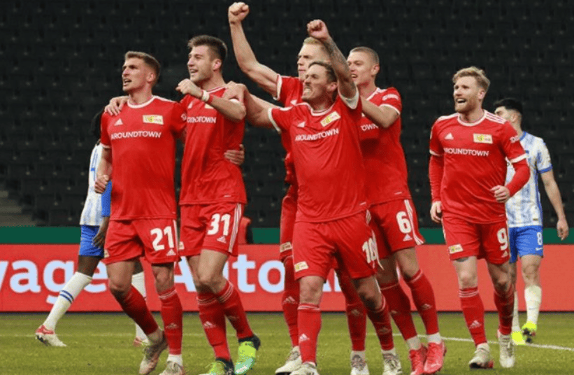 pgsoft关于国际比赛日德甲焦点战集结日利物浦强势反弹，现场解说直呼：多伦多猛龙队长鼓劲备战西甲的信息